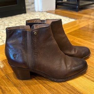 Frye Leather Ankle Bootie